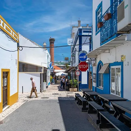 Сasa de vacaciones House In The Historic Center- Portimão