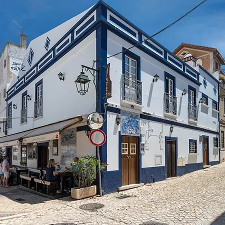 House In The Historic Center- Сasa de vacaciones Portimão