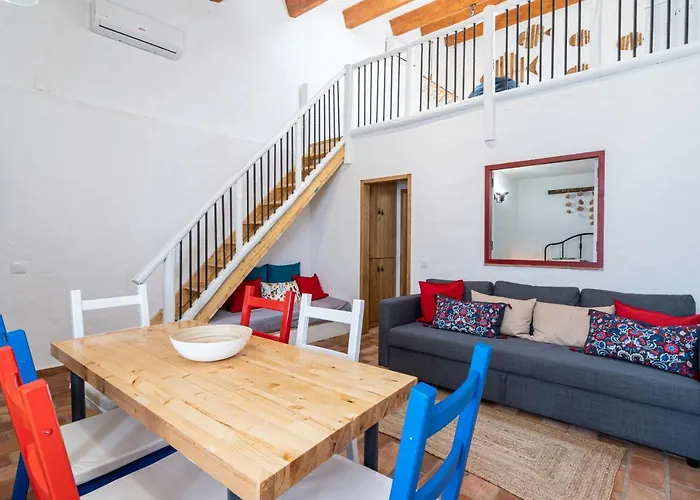 بيت للعطل House In The Historic Center- *